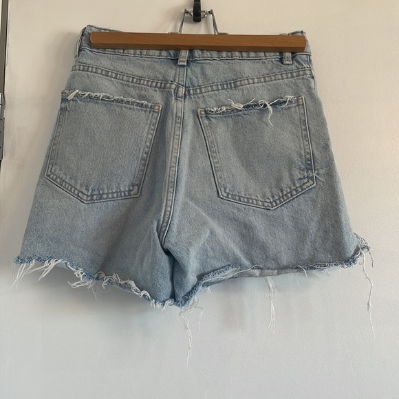 Zara Jean Shorts - Picture 2 of 2